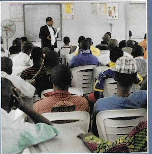 A KUTH legal aid and prison outreach session